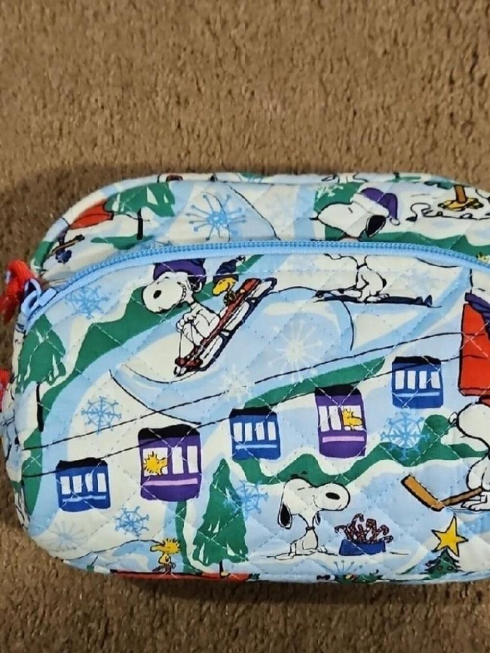 Vera Bradley X Peanuts Cosmetic Bag adorable quilted Vera Bradley Ski Slope Snoo